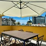 Lusso Dei Rolli Attico Pellicceria Con Terrazzo