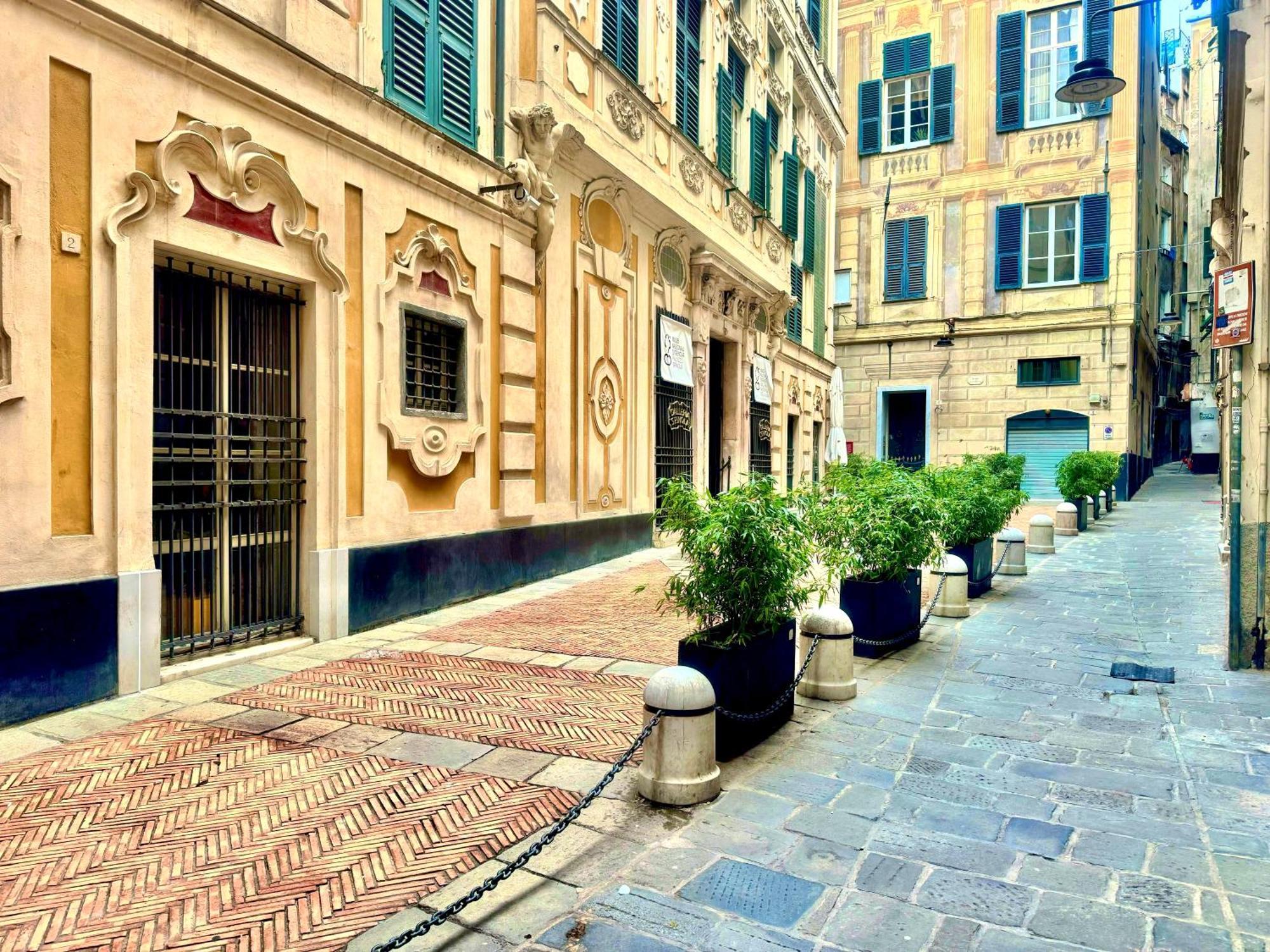 Lusso Dei Rolli Attico Pellicceria Con Terrazzo *