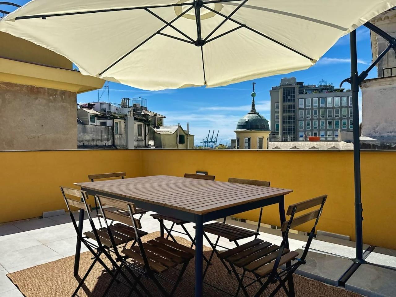 Lusso Dei Rolli Attico Pellicceria Con Terrazzo *